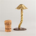Découverte 15 – Champignon décoratif en laiton