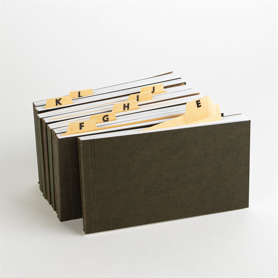 Recycled mini notepad with lettered bookmark L