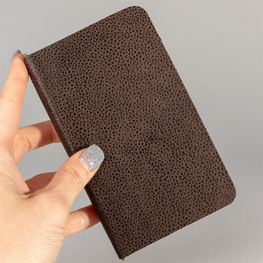 Pocket notebook with recycled leather cover Brun