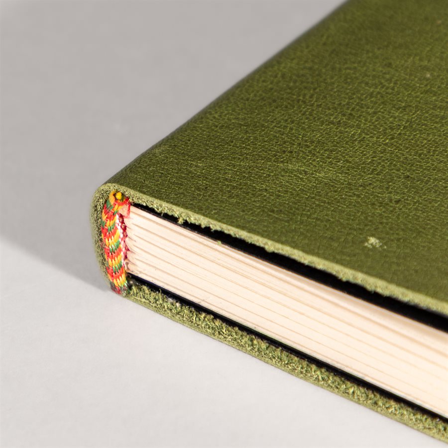 Pocket notebook with recycled leather cover Vert macreuse