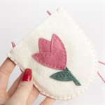 Tulip bulb and matching bag - White