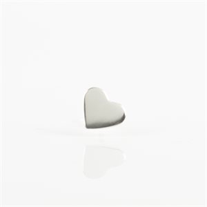 Clou d'oreille coeur droit moyen (à l'unité)