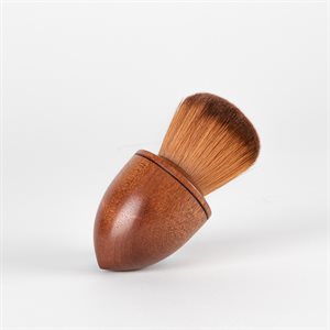 Petit pinceau à maquillage en bois et poils synthétique