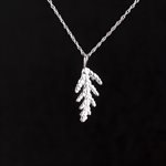 Pendentif moyen cèdre Pendentif moyen cèdre