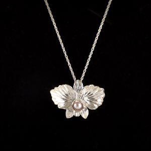 Pendant Orchidée Cattleya with pearl pink