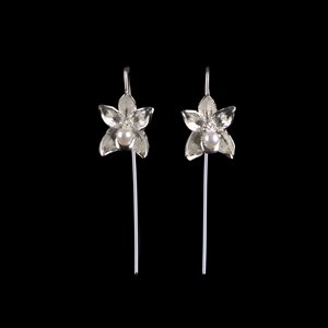 Earrings Hellebore orchid long with pearl white