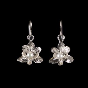 Earrings Phalaenopsis orchid drop with pearl white