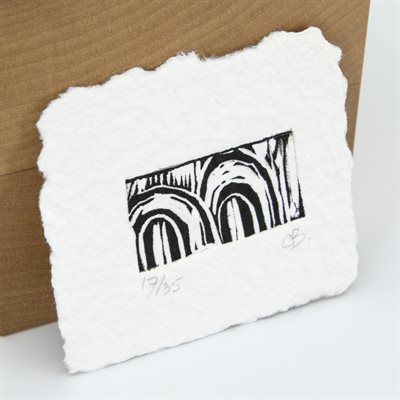 Petites portes, linogravure, papier fait main, non encadrée Petites portes, linogravure, papier fait main, non encadrée