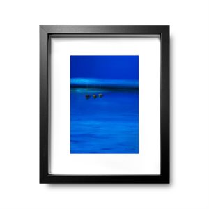 Premières lueurs sur les mâts, Cadre noir