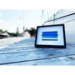 A silence that inspires, Black frame