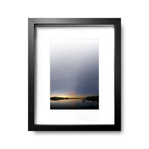 Soft light, Black frame