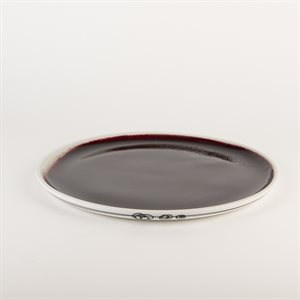 Porcelain dinner plate with red interior