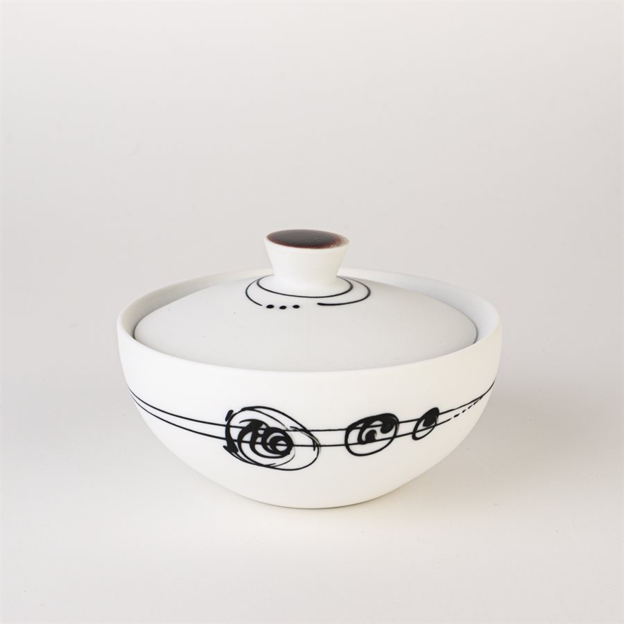 Main de sel en porcelaine édition 2 avec intérieur rouge