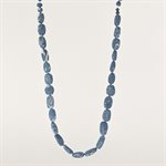 Collier bleu et blanc en argile 1