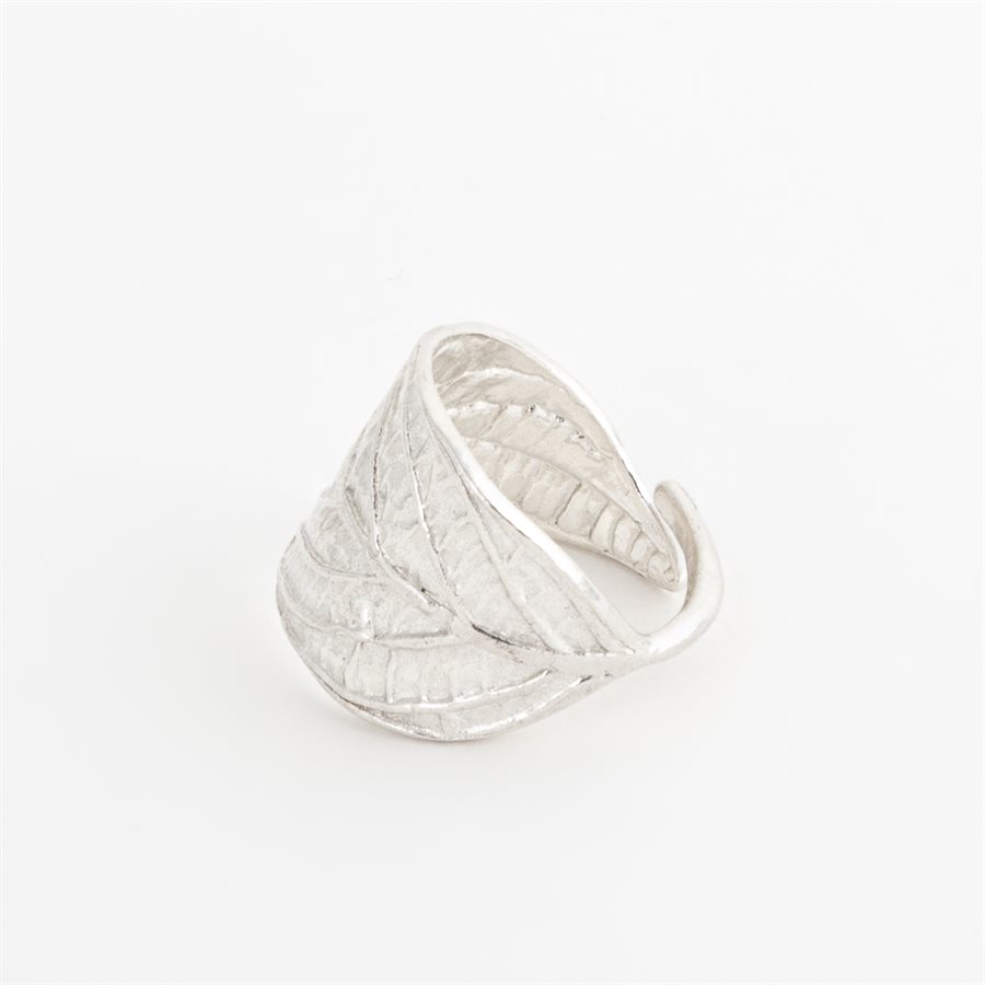 Bague feuille de ludwigie en argent, fini argent poli Bague feuille de ludwigie en argent, fini argent poli