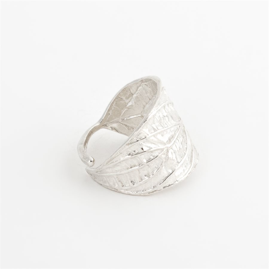 Bague feuille de ludwigie en argent, fini argent poli Bague feuille de ludwigie en argent, fini argent poli