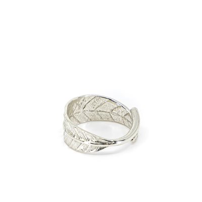 Bague feuille d'orme en argent en argent, fini argent poli Bague feuille d'orme en argent en argent, fini argent poli
