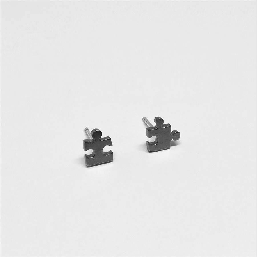 Boucle d'oreilles sur tige Casse-Tête en argent oxydé