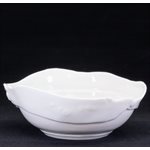 Moyen bol en porcelaine pincée blanche