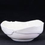 Moyen bol en porcelaine pincée blanche