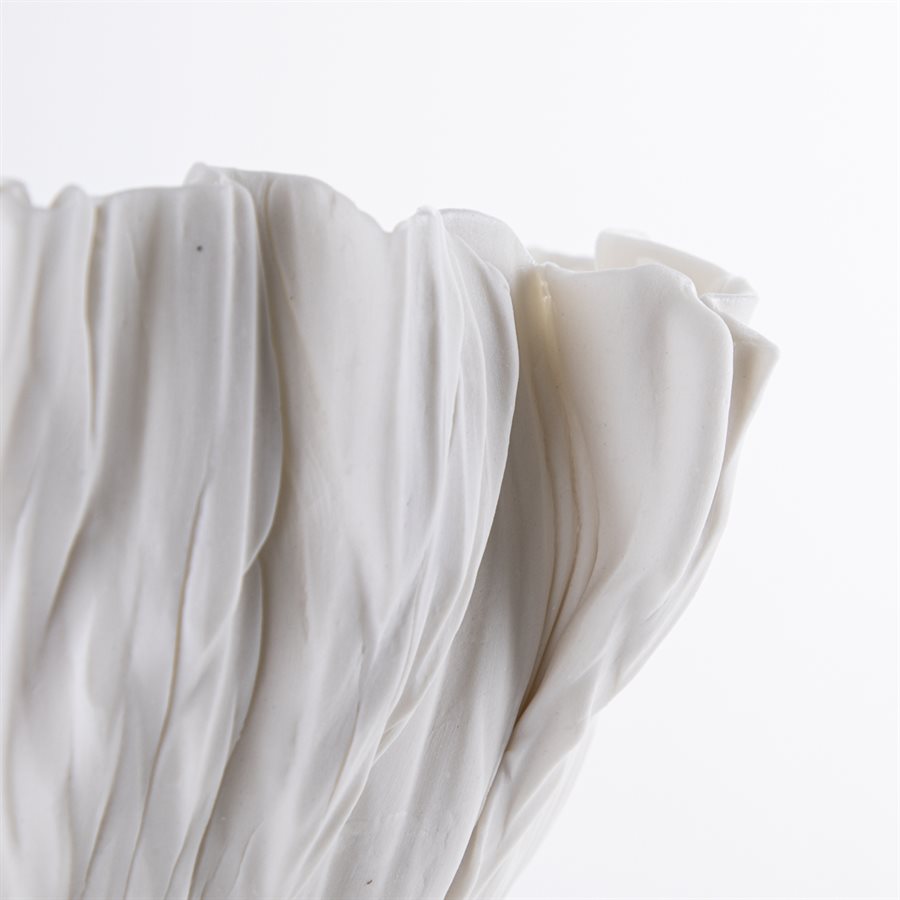 Grand bol coquelicot en porcelaine blanche et or kintsugi Grand bol coquelicot en porcelaine blanche et or kintsugi