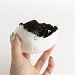 Petit bol oeuf blanc avec intérieur métalique et Kintsigu