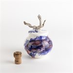 Petite jarre, blanc, bleu et rouge lustré avec bois flotté