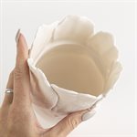 Petit vase effet fleur blanc sur blanc