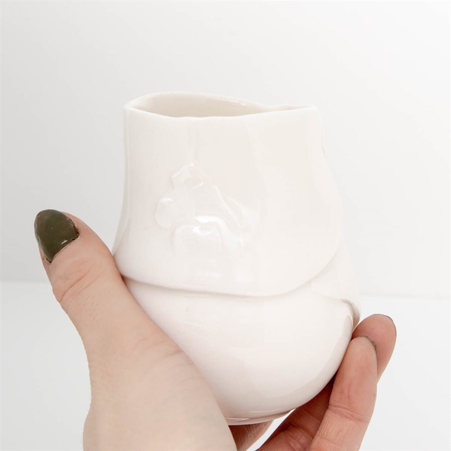 Verre en porcelaine pincée Verre en porcelaine pincée