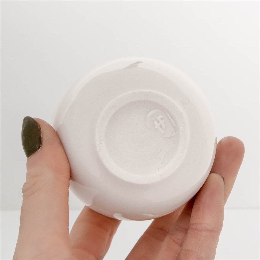 Verre en porcelaine pincée Verre en porcelaine pincée