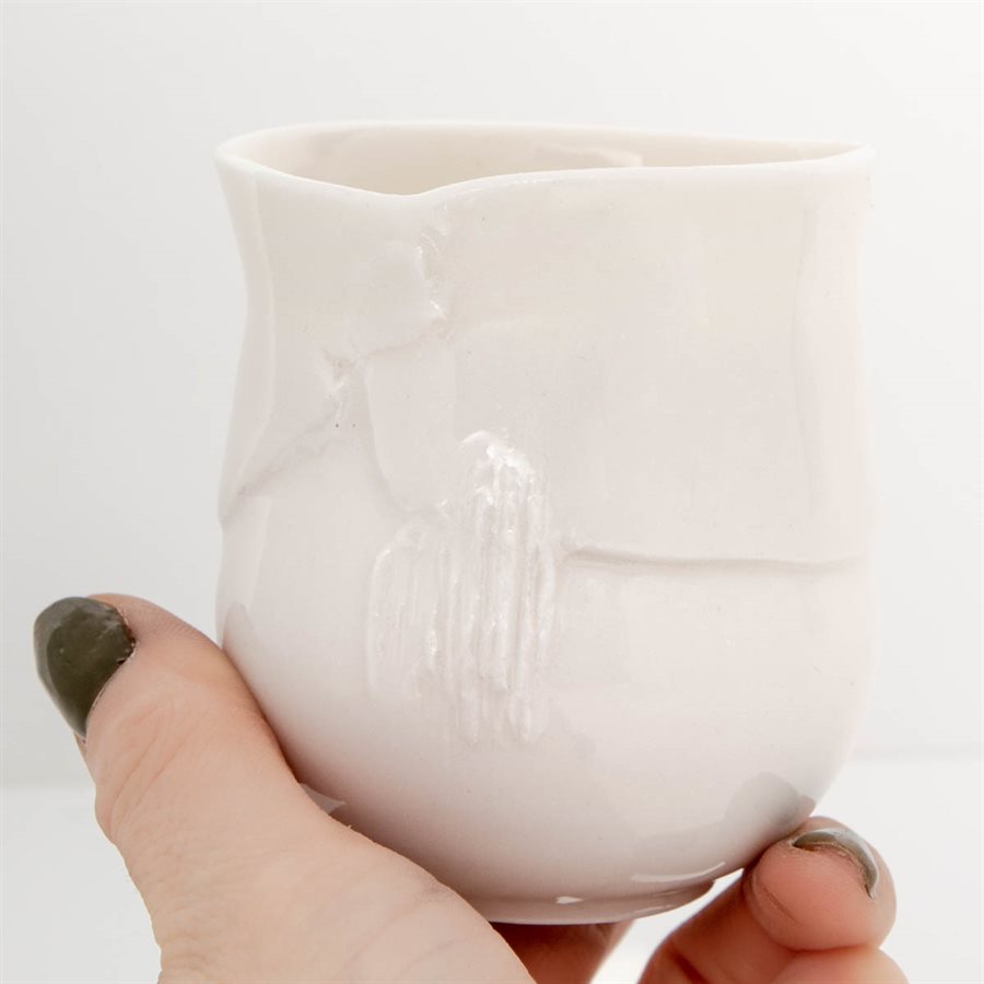 Verre en porcelaine pincée Verre en porcelaine pincée