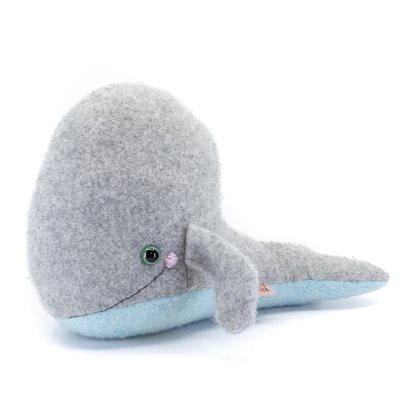 Wool doggie, Grey whale model Wool doggie, Grey whale model