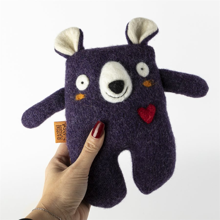 Woollen doggie - The purple teddy bear Woollen doggie - The purple teddy bear