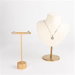 Pendentif en argent orné d'or, modèle fleur