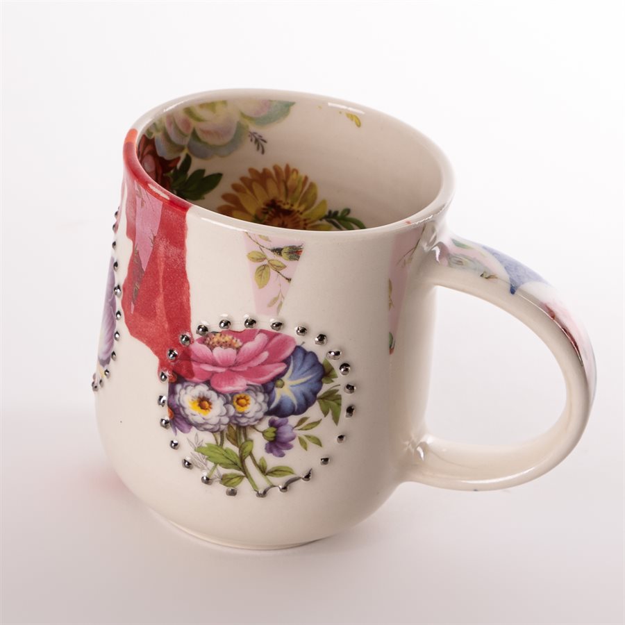 Grande tasse en céramique, collection Rococo Bling Bling, modèle 3 Grande tasse en céramique, collection Rococo Bling Bling, modèle 3