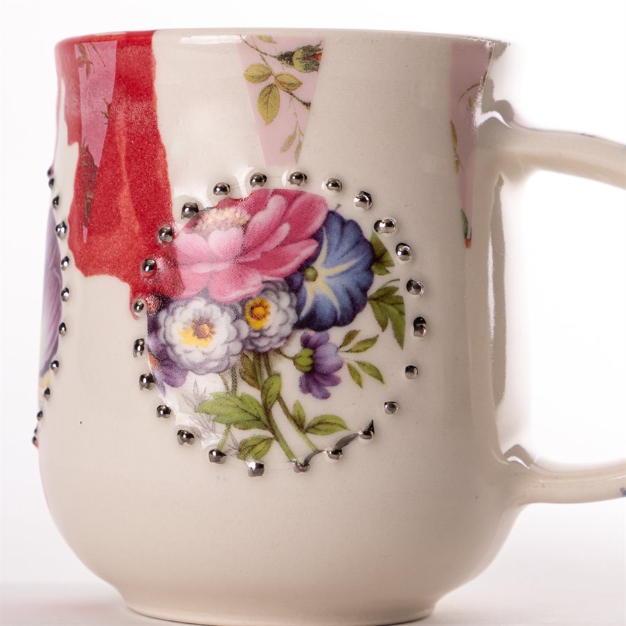 Grande tasse en céramique, collection Rococo Bling Bling, modèle 3 Grande tasse en céramique, collection Rococo Bling Bling, modèle 3