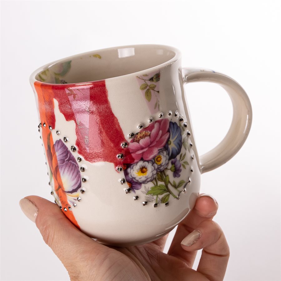 Grande tasse en céramique, collection Rococo Bling Bling, modèle 3 Grande tasse en céramique, collection Rococo Bling Bling, modèle 3