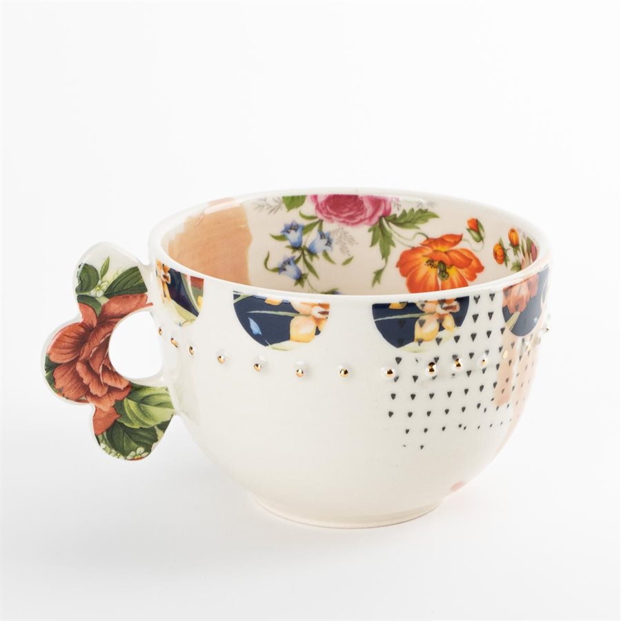 Tasse évasée en céramique, modèle 1 Tasse évasée en céramique, modèle 1