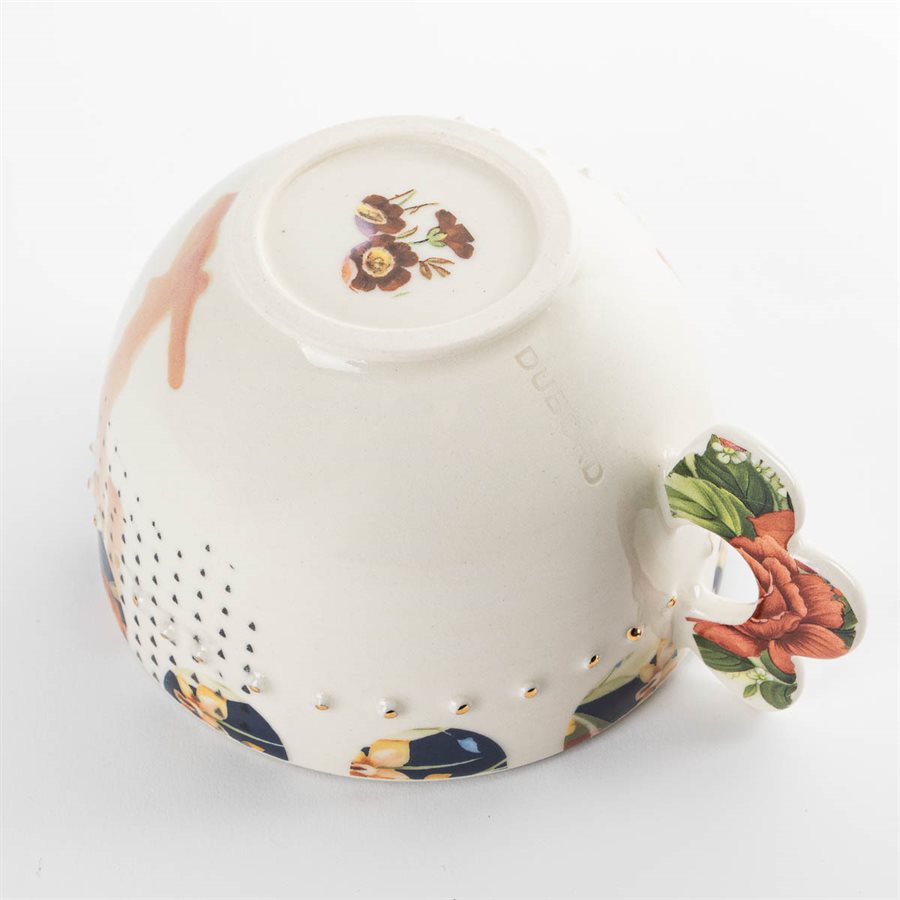 Tasse évasée en céramique, modèle 1 Tasse évasée en céramique, modèle 1