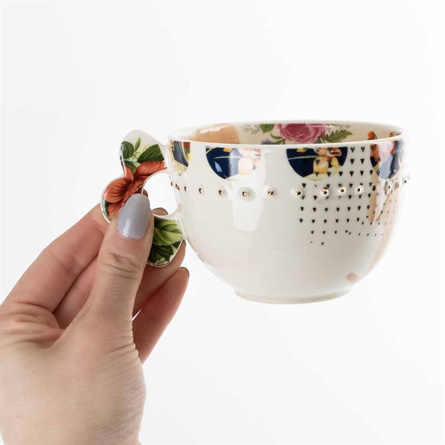 Tasse évasée en céramique, modèle 1 Tasse évasée en céramique, modèle 1