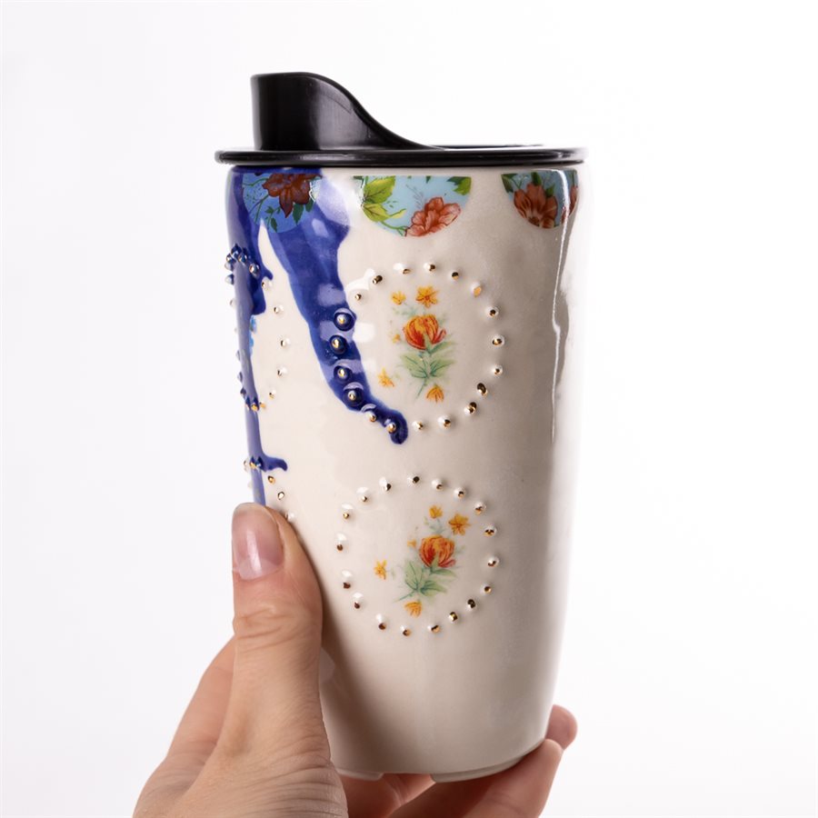 Tasse de voyage en céramique avec couvercle, collection Rococo Bling Bling, modèle 1 Tasse de voyage en céramique avec couvercle, collection Rococo Bling Bling, modèle 1