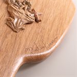 Miroir coiffeuse en noyer cendré sculpté, modèle hippocampe