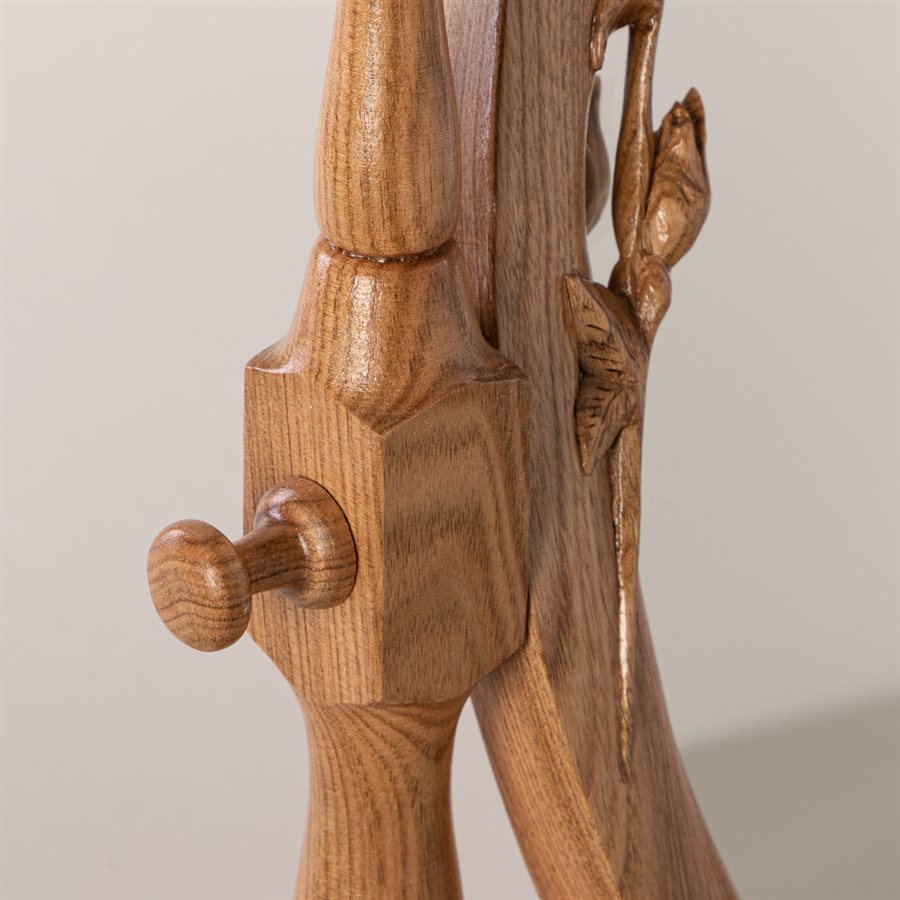 Miroir à bascule en bois sculpté, couronne de roses Miroir à bascule en bois sculpté, couronne de roses