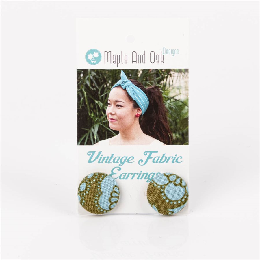 Boucle d'oreille en tissus sur tige 4 Boucle d'oreille en tissus sur tige 4