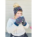 Warm felted knit mitten with fleece interior