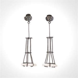 Unique earring - Trilogy 2