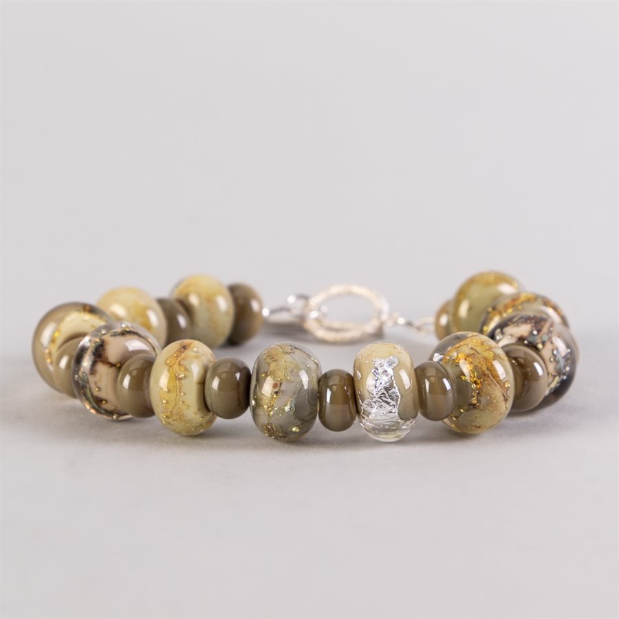Bracelet en billes de verre faites main, avec feuilles d'argent Bracelet en billes de verre faites main, avec feuilles d'argent
