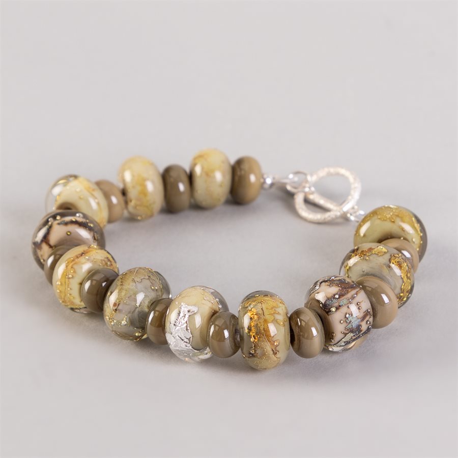 Bracelet en billes de verre faites main, avec feuilles d'argent Bracelet en billes de verre faites main, avec feuilles d'argent