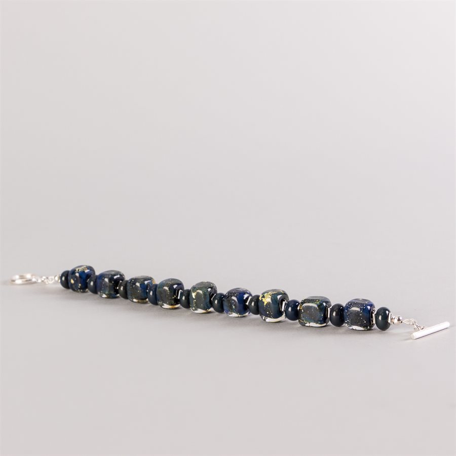 Bracelet en billes de verre faites main, avec feuilles d'argent Bracelet en billes de verre faites main, avec feuilles d'argent