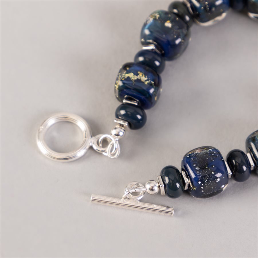 Bracelet en billes de verre faites main, avec feuilles d'argent Bracelet en billes de verre faites main, avec feuilles d'argent